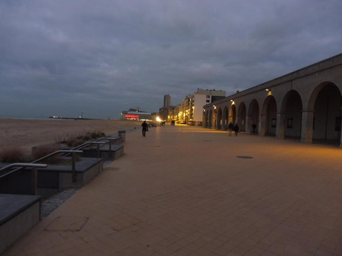 Studio With Sea View And Panoramic View In Bredene Extérieur photo